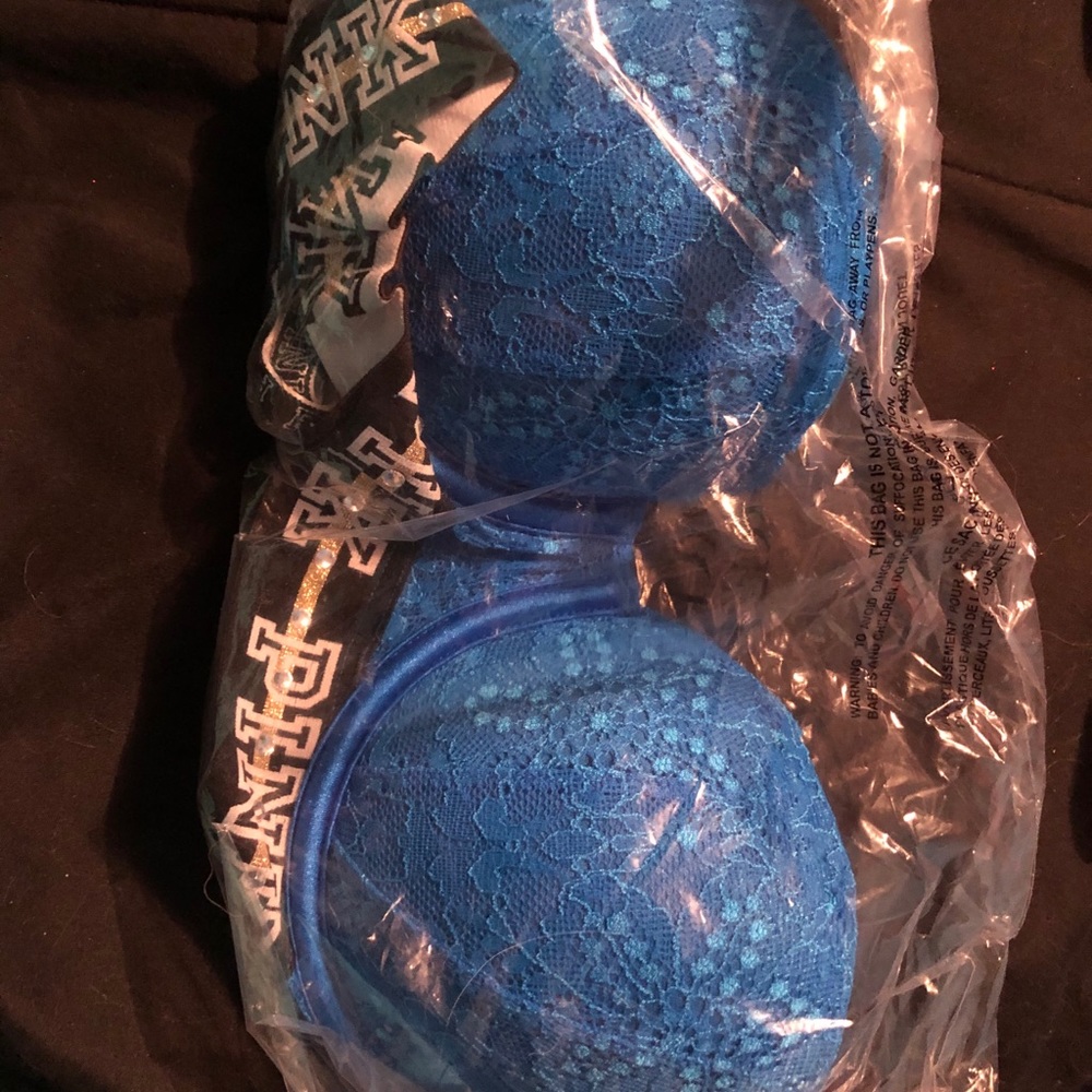 34b brand new Victoria’s Secret bra